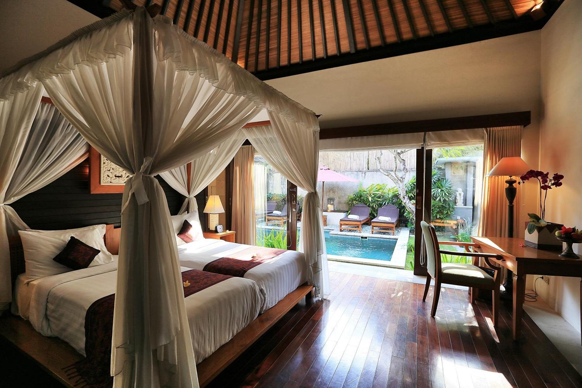 The Sanyas Suite Bali Seminyak  Room photo